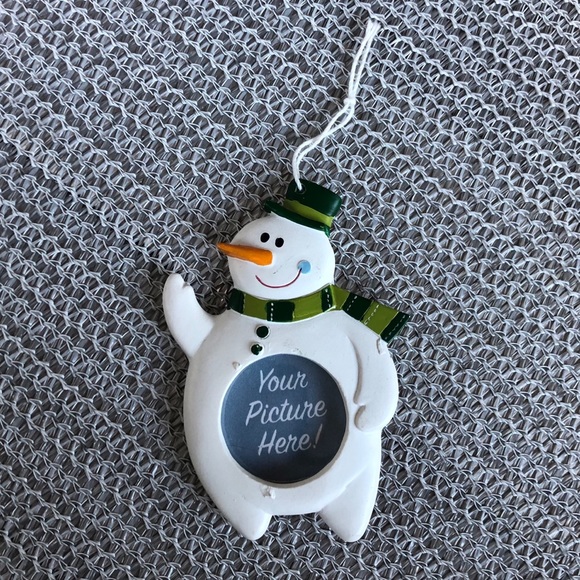 🐬 CLEARANCE ITEM: Hand-painted Snowman Photo Ornament - Picture 2 of 7